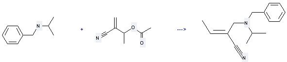 Benzenemethanamine,N-(1-methylethyl)- can react with acetic acid 2-cyano-1-methyl-allyl ester to get (E)-2-(N-benzyl-N-isopropylaminomethyl)but-2-enenitrile.